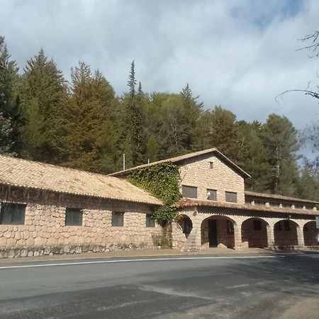 Albergue Ruta Rio Borosa Кото Риос Екстериор снимка